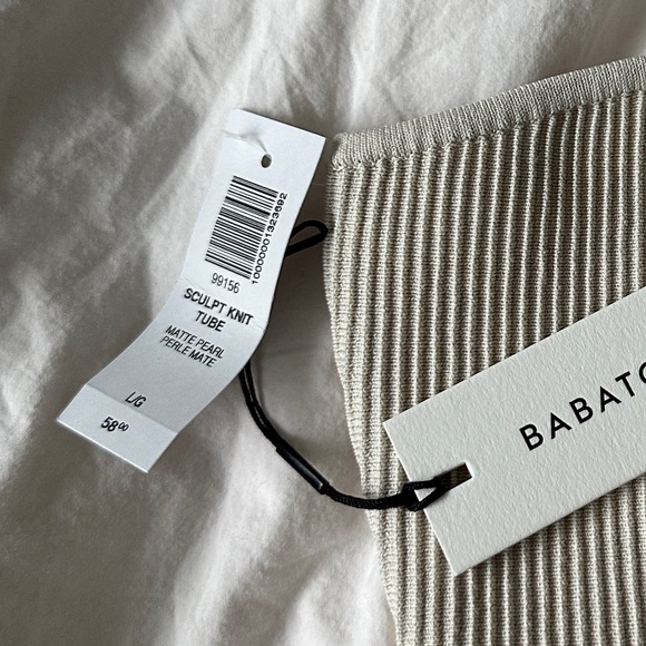 Aritzia Babaton sculpt knit tube - NWT - Picture 6 of 6